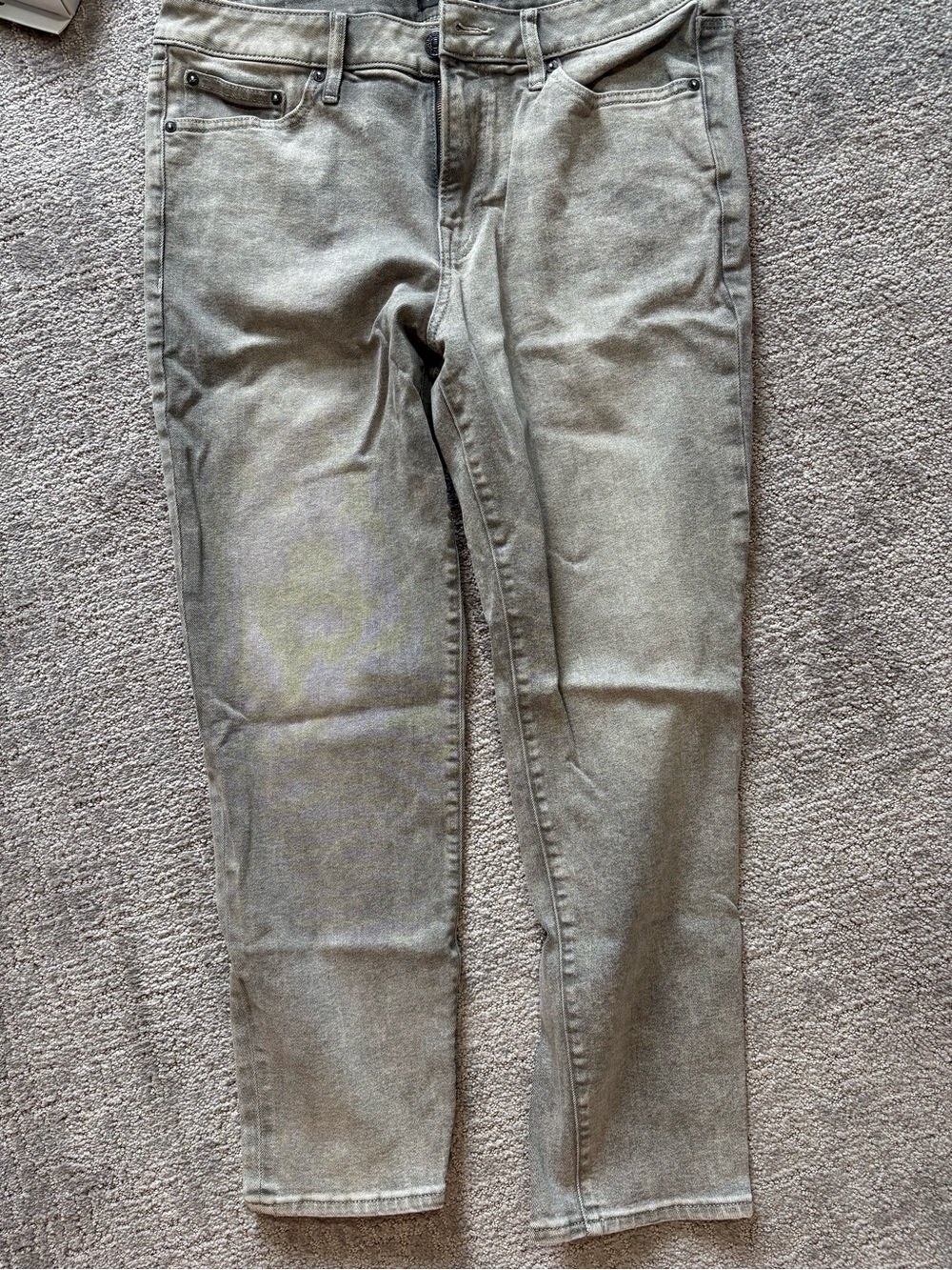 Express Men’s Slim Jeans in Faded Olive